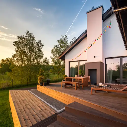 Deck and fence installation in St. Albert