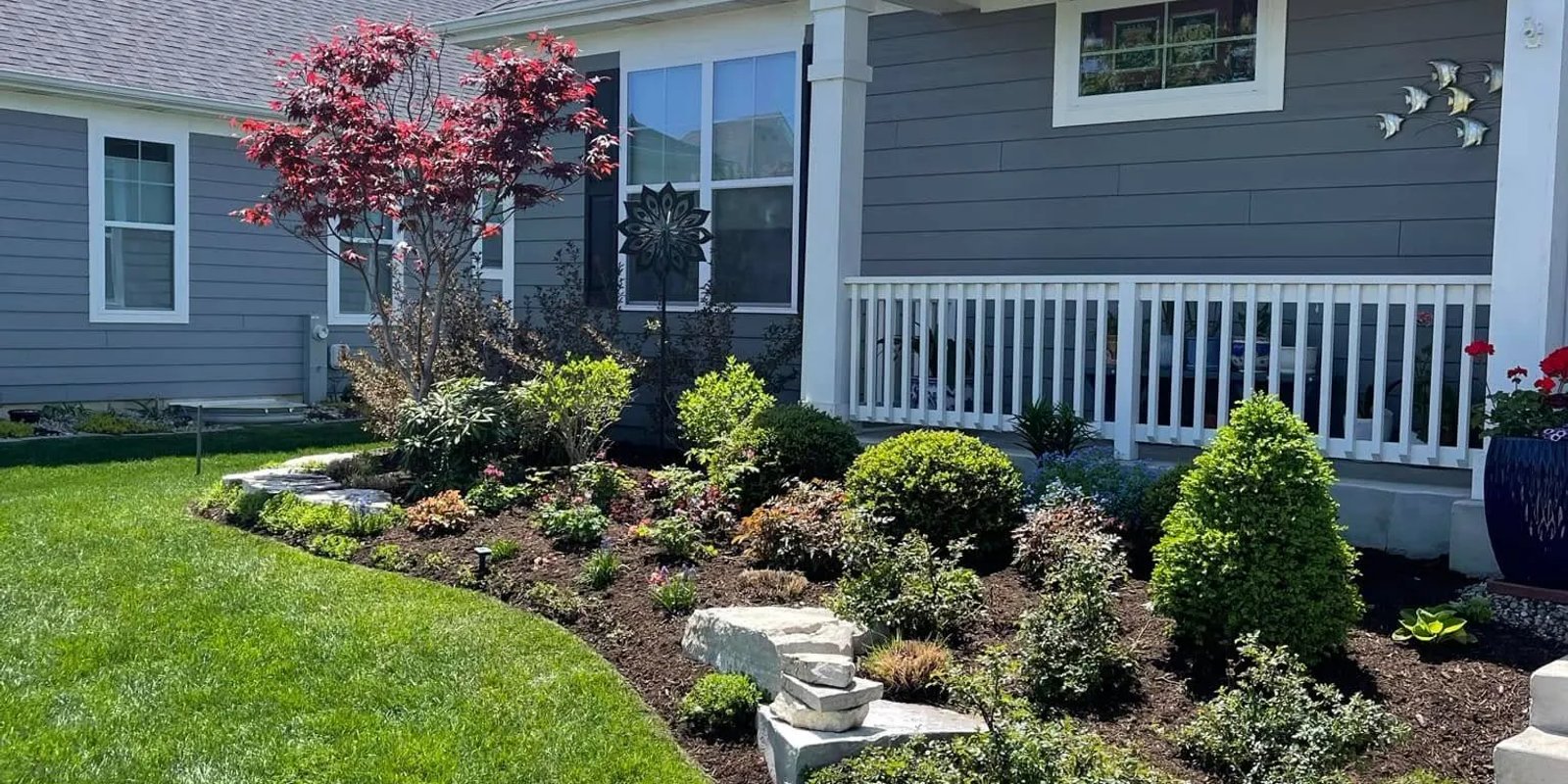 Mulch and shrub bed installation in Edmonton