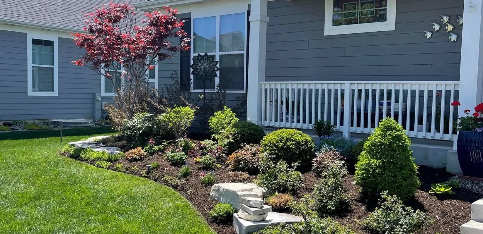 Mulch and shrub bed installation in Edmonton