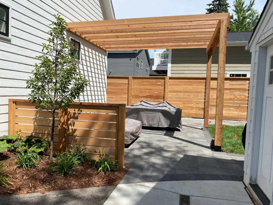 Fence and pergola landscape design in Edmonton